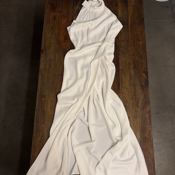🤍 WAYF Ivory High-Neck Maxi Gown – Size Small - Picture 1 of 6